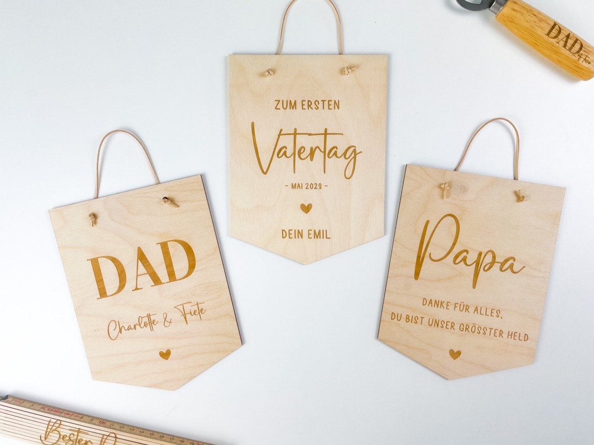 Holzschild für Papa oder Opa personalisiert als Geschenk für den Vatertag  oder zum Geburtstag, Personalisiertes Namensschild als Deko - Geschenkidee  Papa, Online Shop