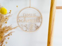 Familienschild personalisiert aus Holz, Türkranz mit Namen, Individuelles Geschenk zum Einzug,