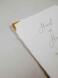 Glückwunschkarte Hochzeit Hand in Hand ein Leben lang I Handgeschöpftes Papier I Gold Veredelung 3