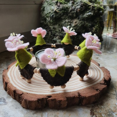 Kirschblütenreigen - Zwergenreigen nach Waldorf-Art, für Tisch und Fensterbank