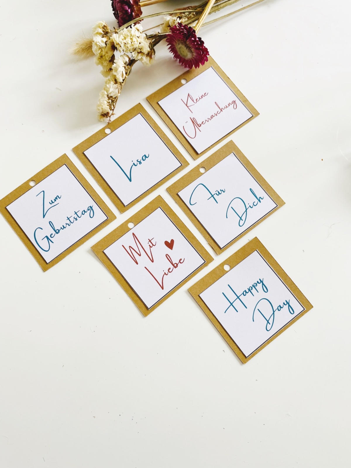 Geschenkanhänger personalisiert im Set 6 Stück mit unterschiedlichen  Motiven für Geburtstag, Weihnachten, Kindergeburtstag uvm. -  Geschenkanhänger aus Papier für deine Geschenkverpackungen, Online Shop