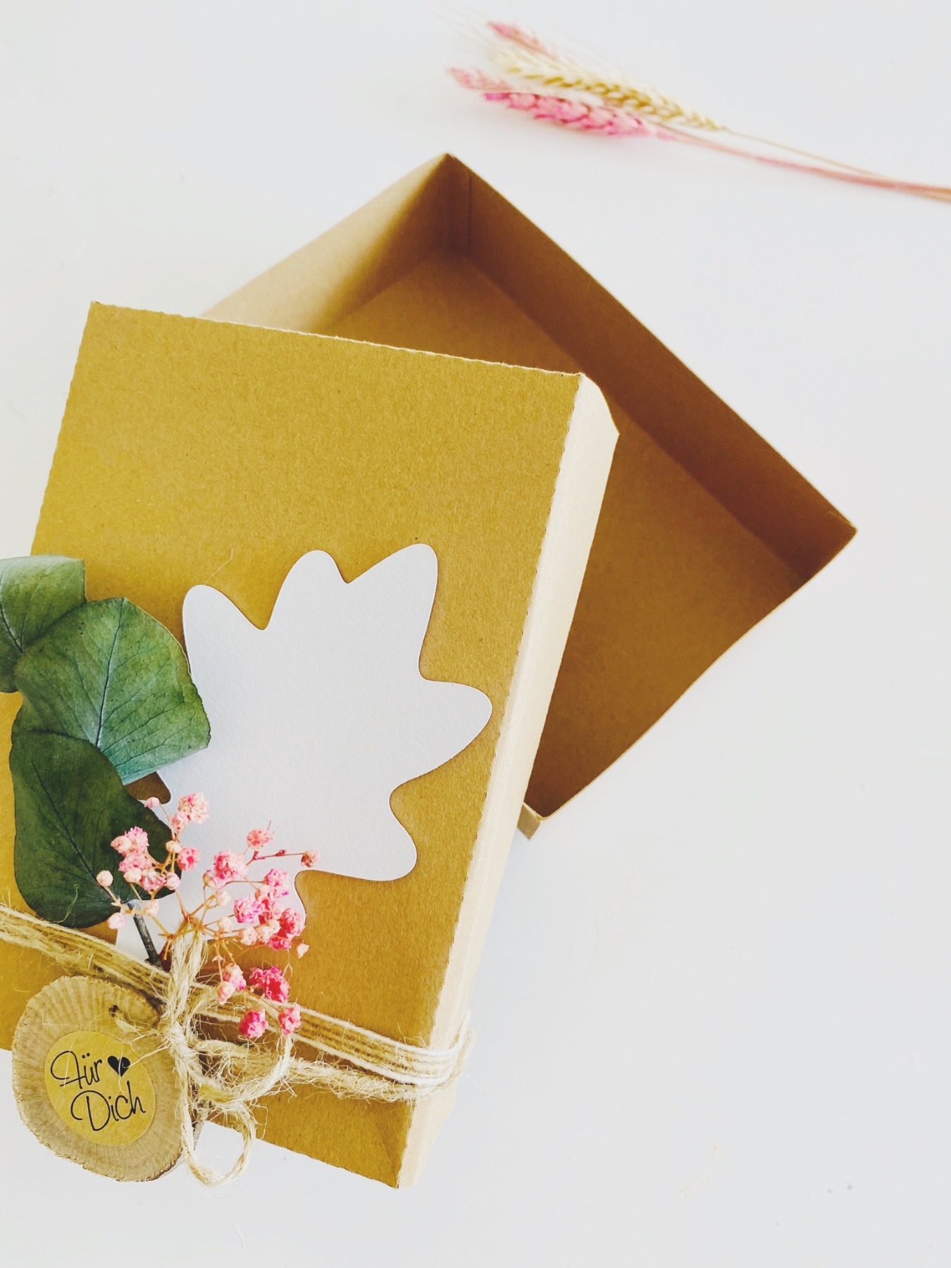 Geschenkbox mit Trockenblumen Für Dich zum Geburtstag