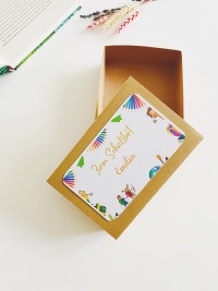 Personalisierte Geschenkbox zur Einschulung ideal für ein Geldgeschenk für das Schulkind
