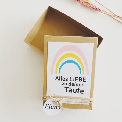 Personalisierte Geschenkverpackung zur Taufe mit Regenbogen - Geschenkbox Regenbogen zur Heiligen Ta