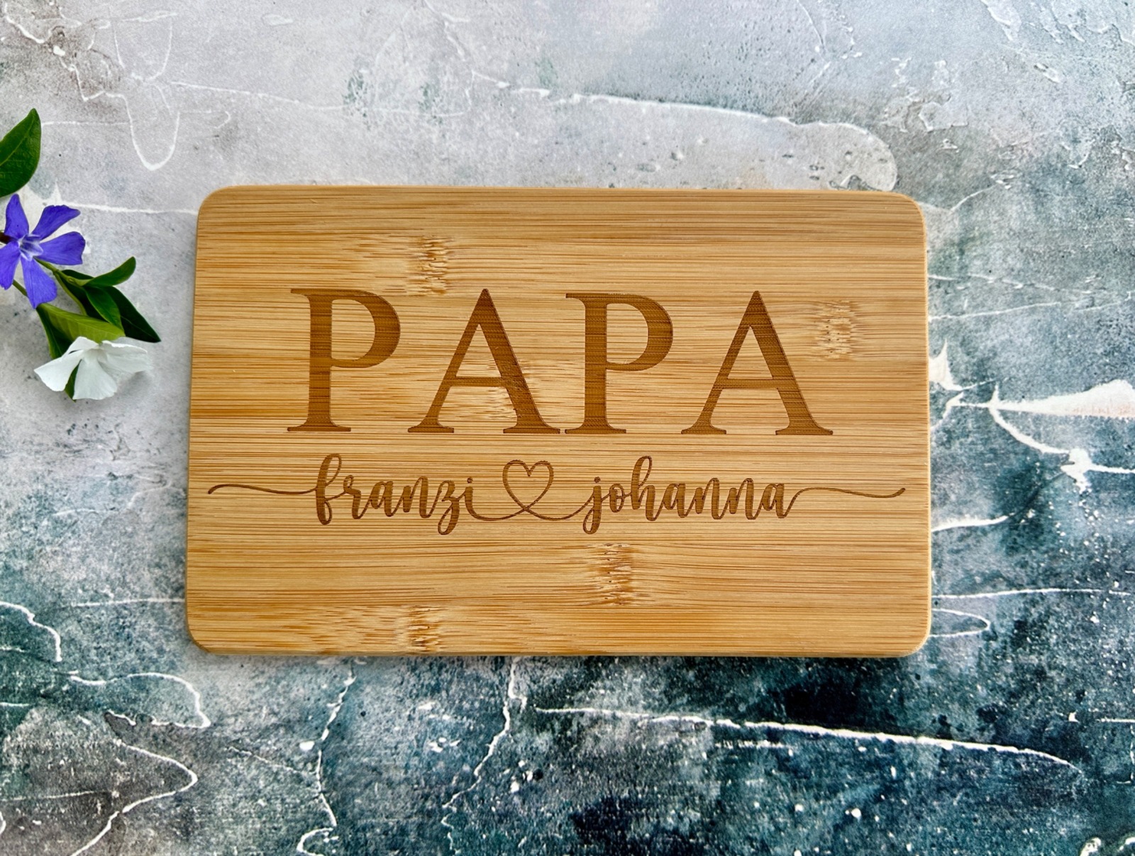 Frühstücksbrett | Schneidebrett Geschenk Papa Mama Oma Opa Name Kinder Enkelkinder