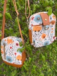 Tasche Pebble / Blumen/ Rucksack / Slingbag / Bodybag / Crossbag 4