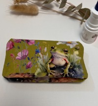 Frosch - Taschentuchfresser / Taschentuchbehälter für unterwegs / Tatüta 4