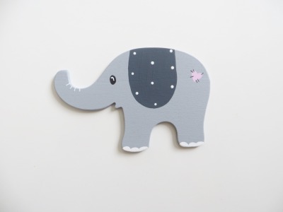 Elefant Holzmotiv Kinderzimmerdeko - passend zu unseren Holzbuchstaben