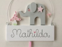 Namensschild für Mädchen mit süßem Elefant