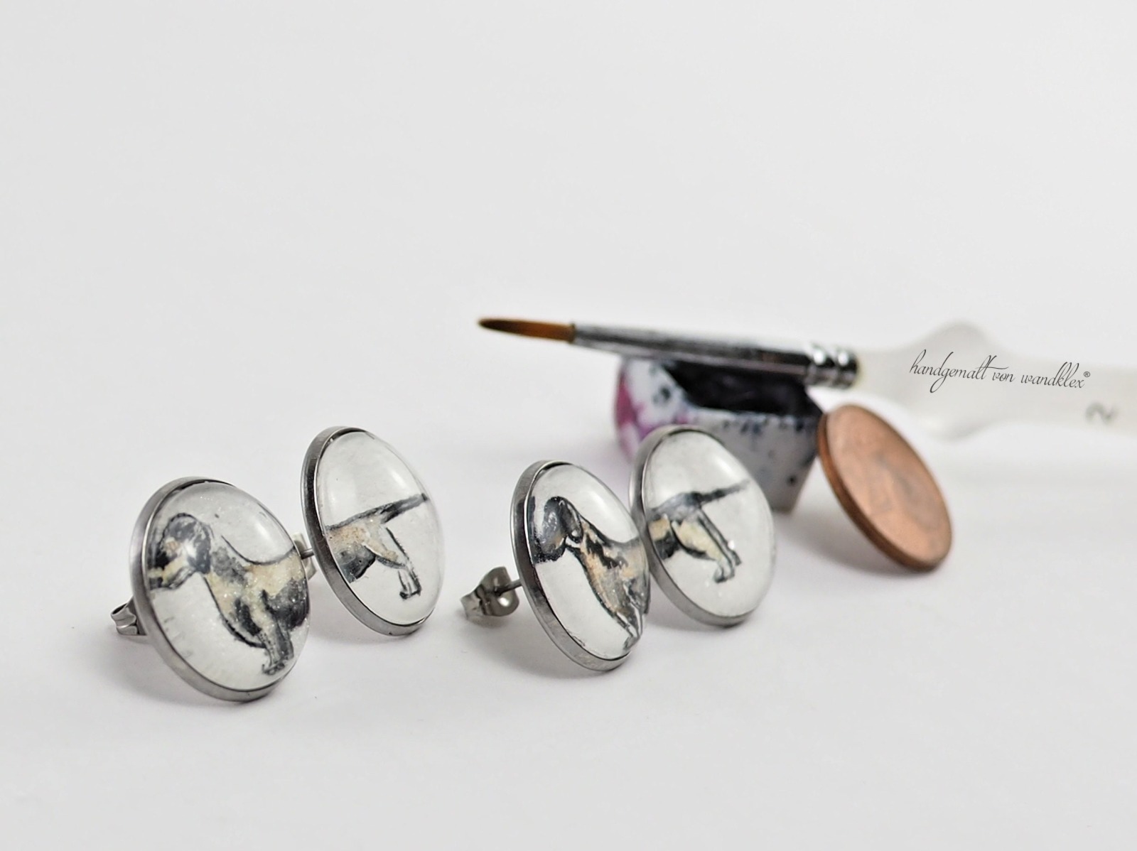 handgemalt halbe Dackel Ohrstecker in Edelstahl oder Echtsilber Original Mini Aquarelle Ohrringe Dackelmotiv Schmuck zum Dirndl 9