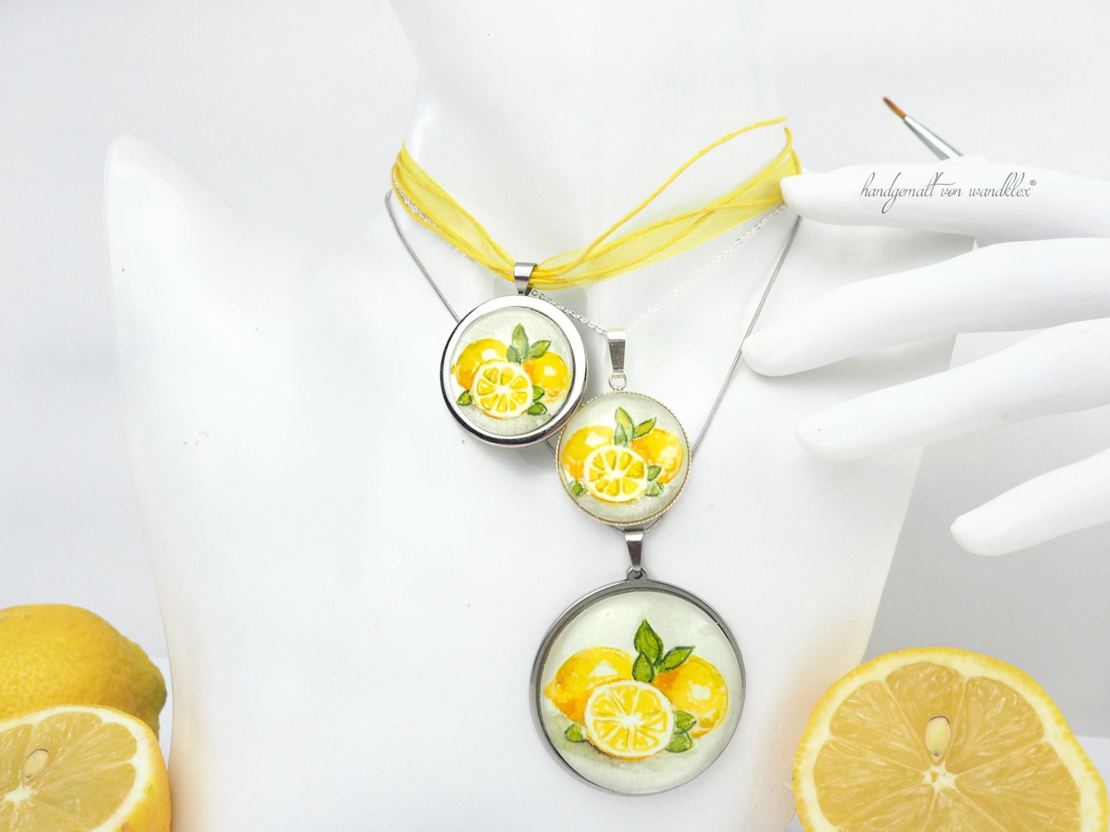handgemaltes Zitronen Motiv Original Aquarell Anhänger Edelstahl oder Echt Sterling Silber Limone