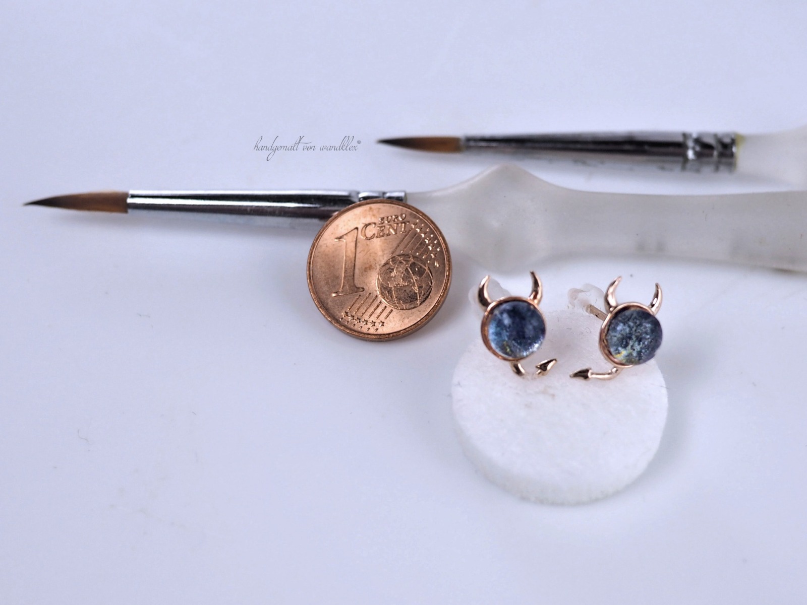 Teufels Galaxien handgemalt mehrere Farben Echtsilber-Ohrringe Original Aquarell in Sterling Silber mit Teufelshörnern Ohrstecker 10