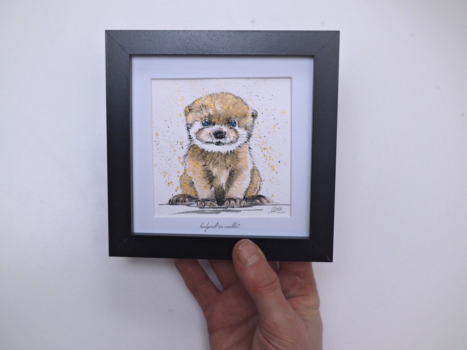 Otter Ottokar Babys, Illustration handgemalt, gerahmt in Minirahmen, Rahmenfarbe wählbar schwarz