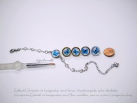 handgemalt Stahlblauer Schmetterling in Edelstahl Original Aquarell in Schmuckstückfassung