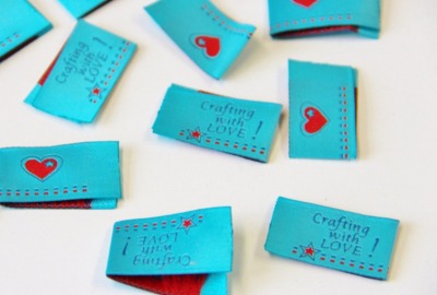3 Label crafting with LOVE blau Etikett Handmade