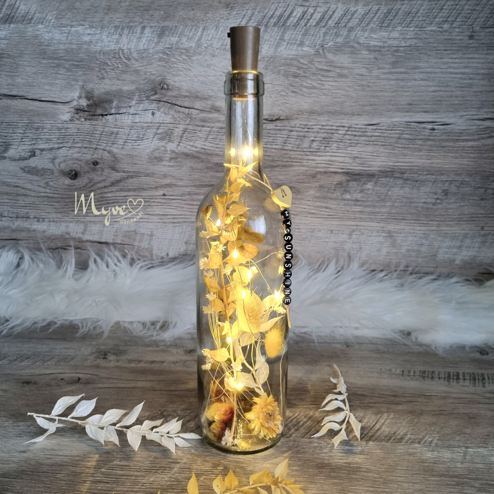 Flower Bottle Weinflasche mit Wunschtext und Individualisierung, Trockenblumen in der Flasche,