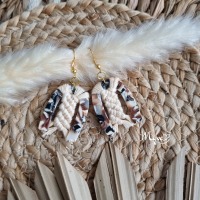 Makramee Ohrringe Resin Hufeisen Comouflage - Boho Ohrringe, Festivalschmuck, Damenohrringe