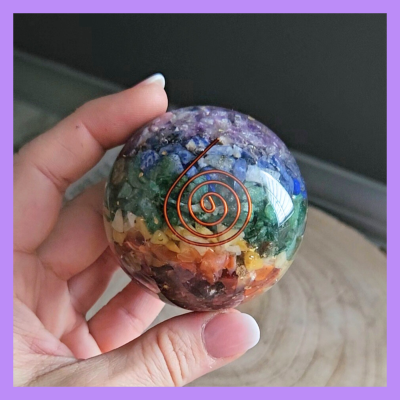 Chakra Orgonit Kugel, Heilsteindeko, spirituelle Geschenke, Kristalldeko - Orgonitkugel mit 7 Chakra