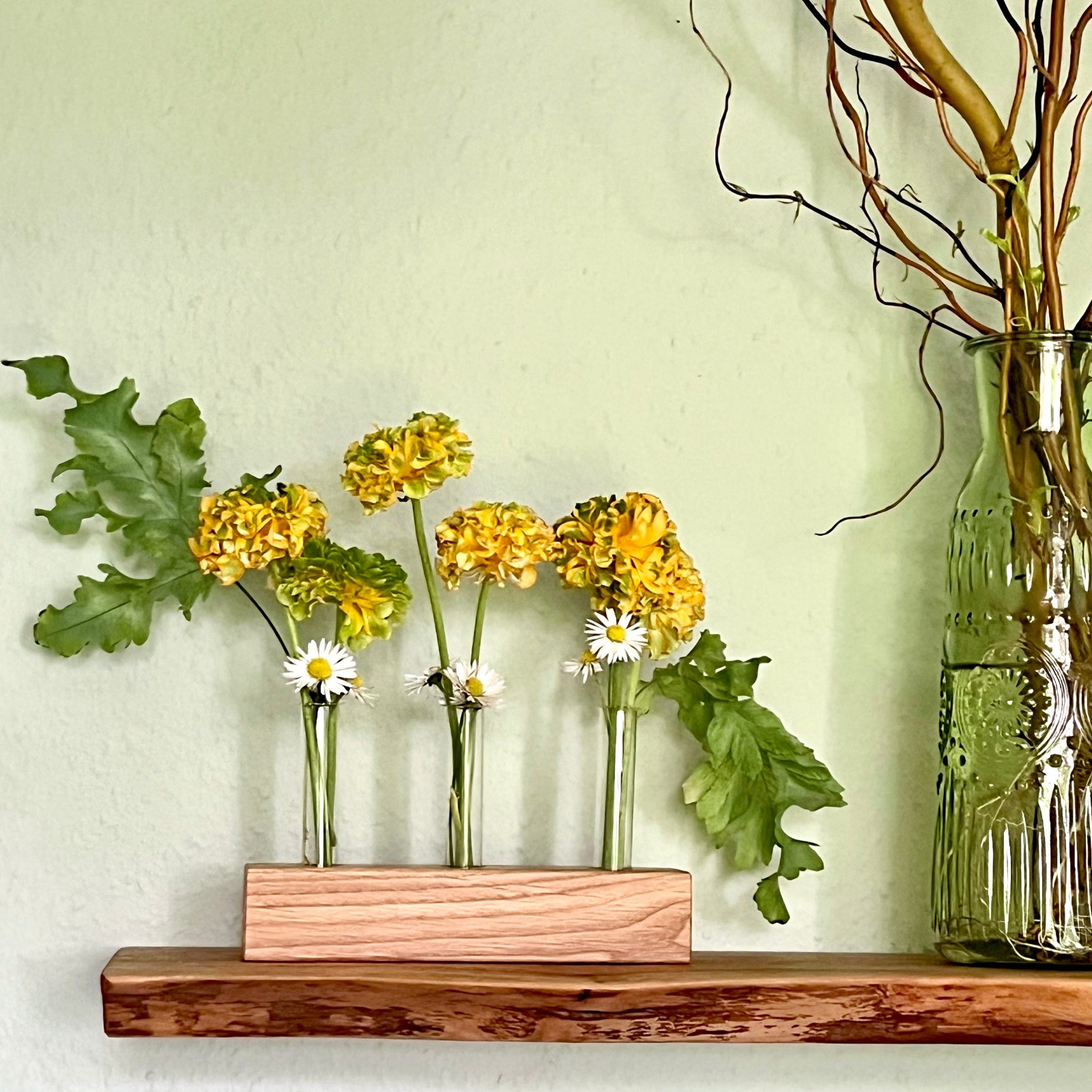 kleine Vase für Trockenblumen, Holzleiste für Gräser, Tischdeko Hochzeit, Blumenvase zum