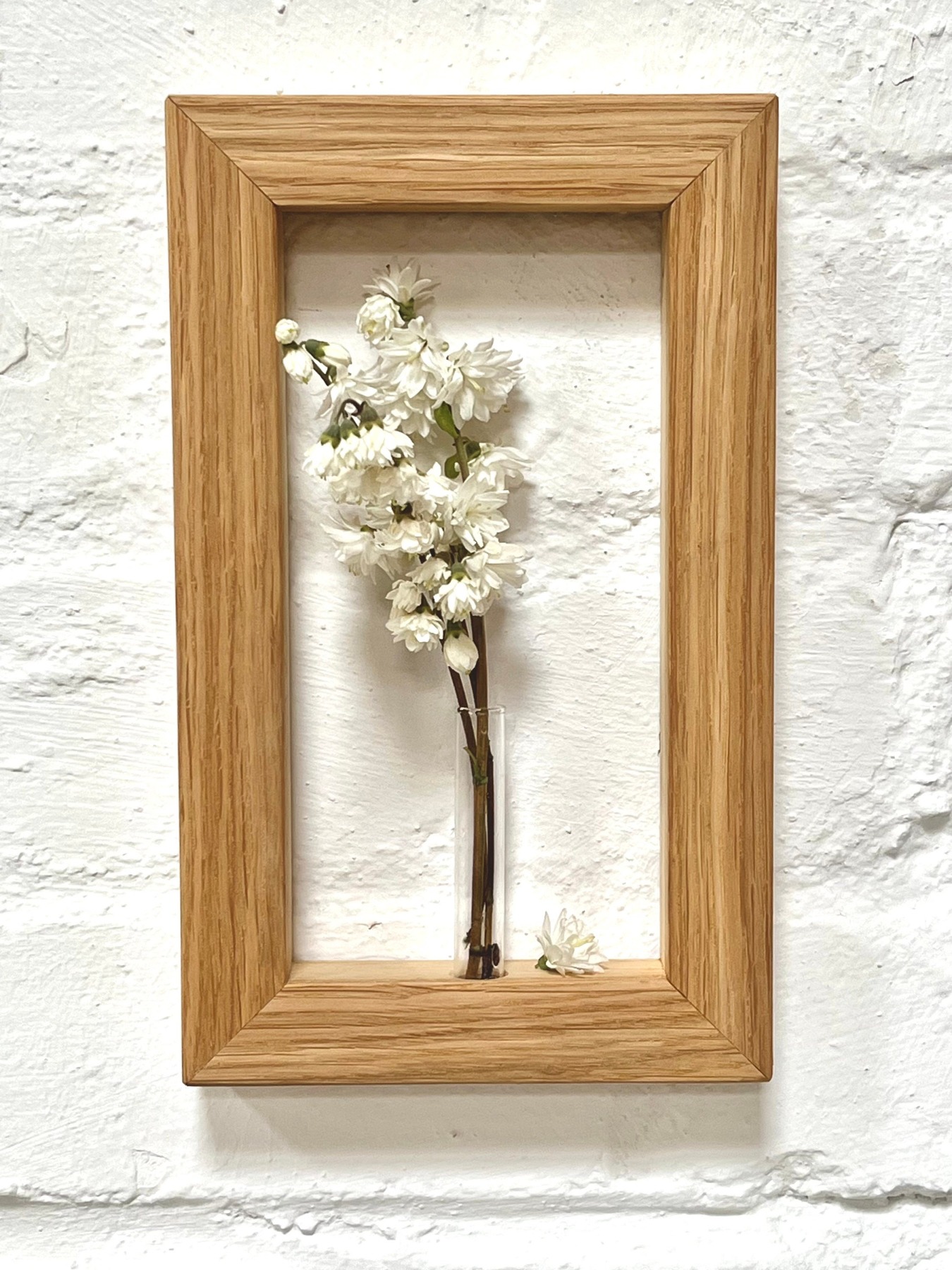 Wandvase aus Holz, Wandbild für Trockenblumen, kleine Hängevase im Landhausstil,