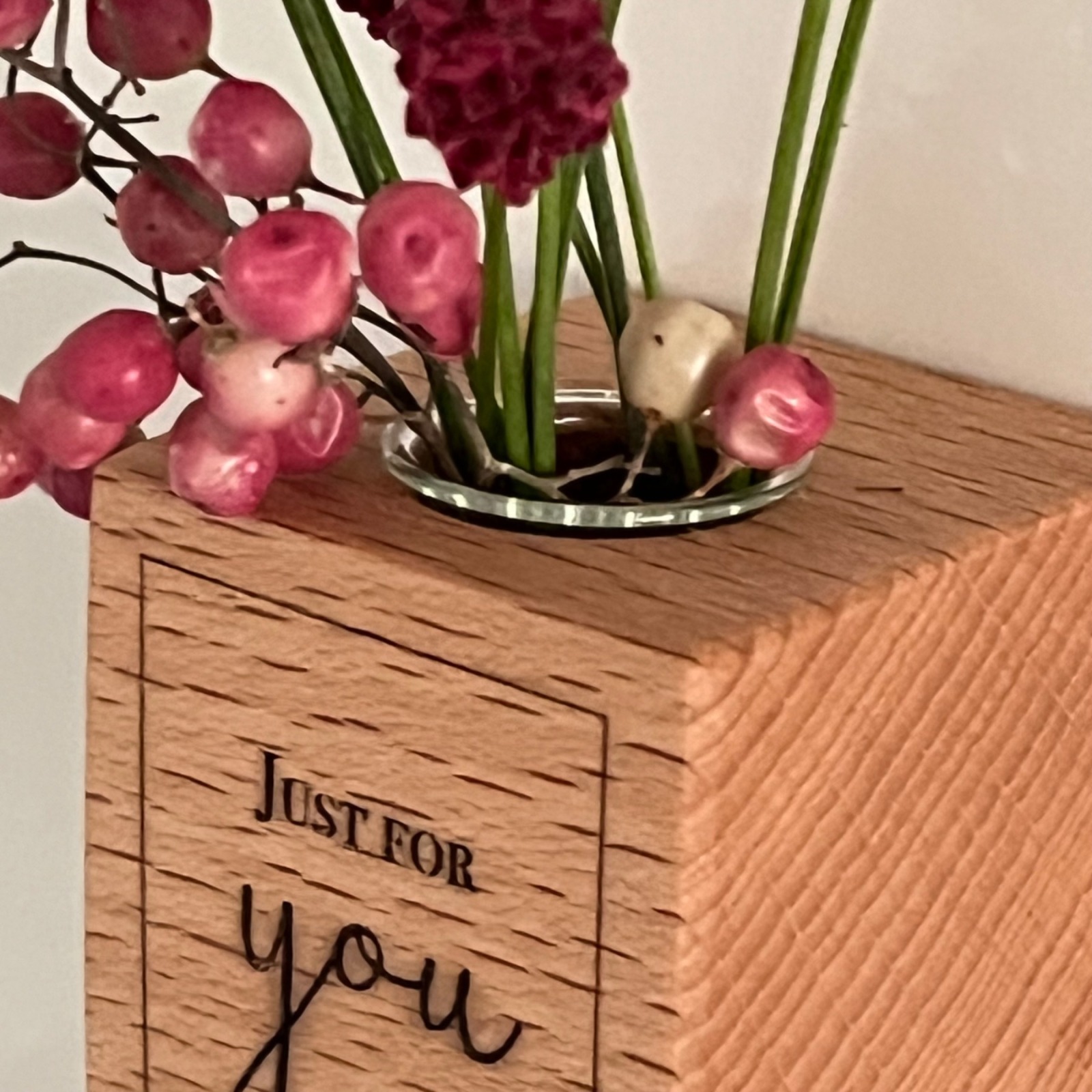 Kühlschrankmagnet für Blumen, Magnet, nachhaltige Holz Vase, kleines Wichtelgeschenk,