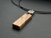 Kette mt Anhänger aus Holz und Aluminium, Holzkette, Silberkette, Tropfen, Träne, Silberholz 9