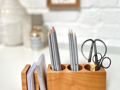 nachhaltiger Schreibtisch Organizer, Stiftehalter aus Kirsche, Schreibtisch Set, zero waste