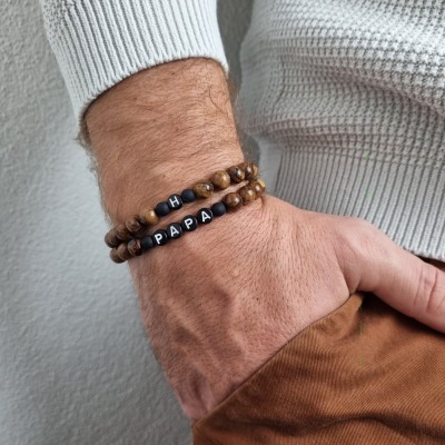 Papa Armband personalisiert | mit Sandelholz - Perlen