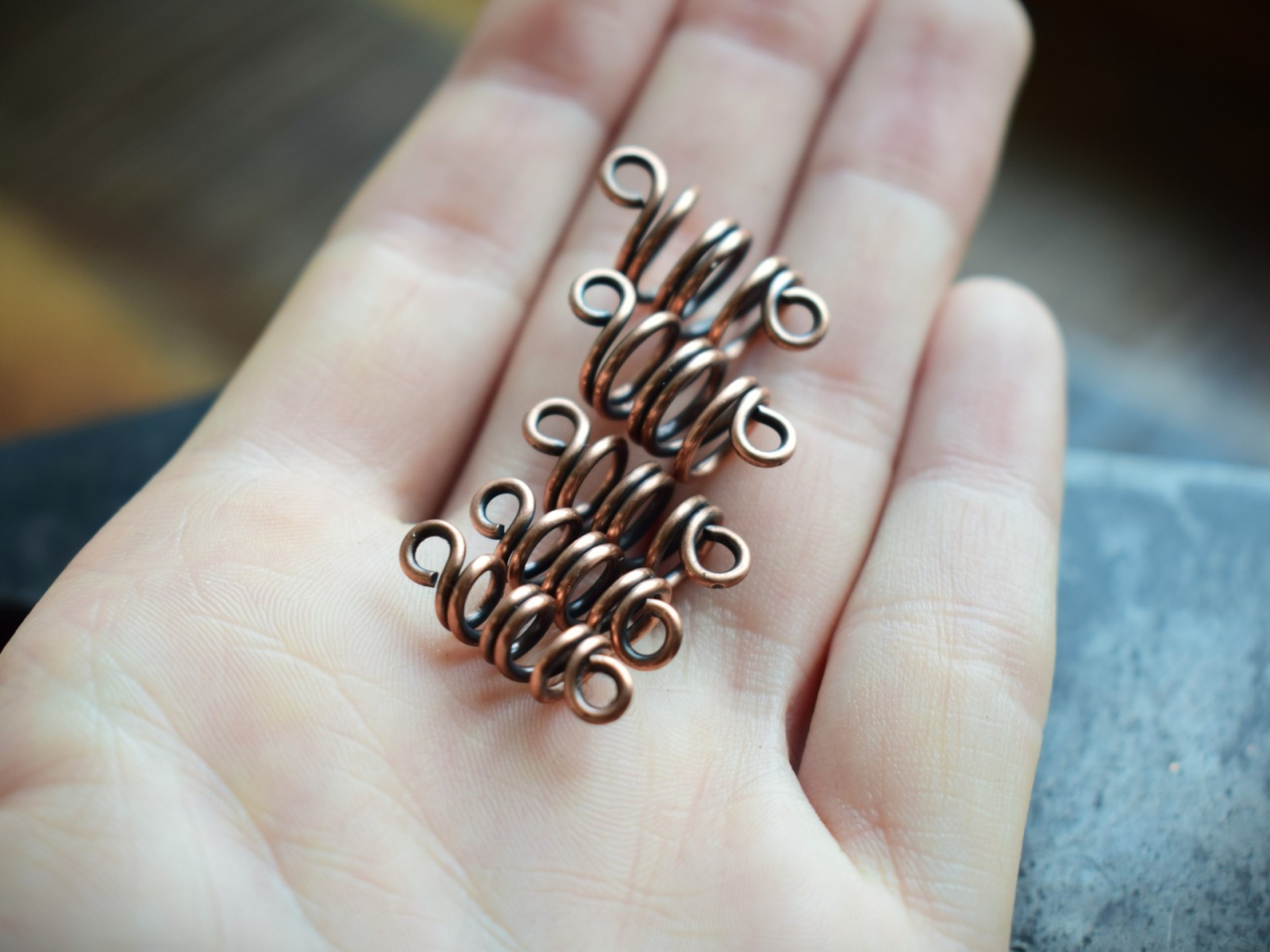 schlichte Haarperle / Dreadspirale aus Kupfer von 4mm bis 8mm Durchmesser 3