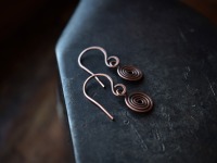 keltische Spiral Ohrringe aus Kupfer, filigran 3