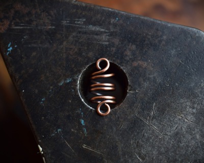 schlichte Haarperle / Dreadspirale aus Kupfer von 4mm bis 8mm Durchmesser