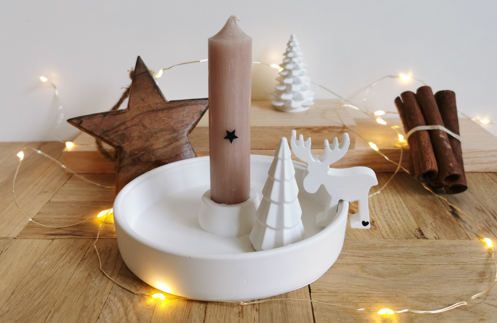 Tannenbaum Set, schlichte weiße Deko, Skandinavische Weihnachten, Bäumchen aus Raysin,