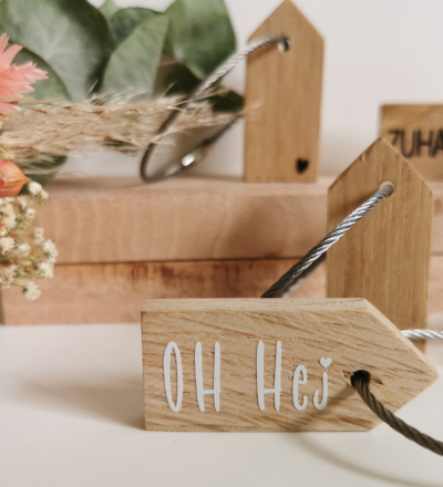 Schlüsselanhänger - Personalisiert Holz Geschenk zum Einzug beste Freundin Freund Haus Häuschenli