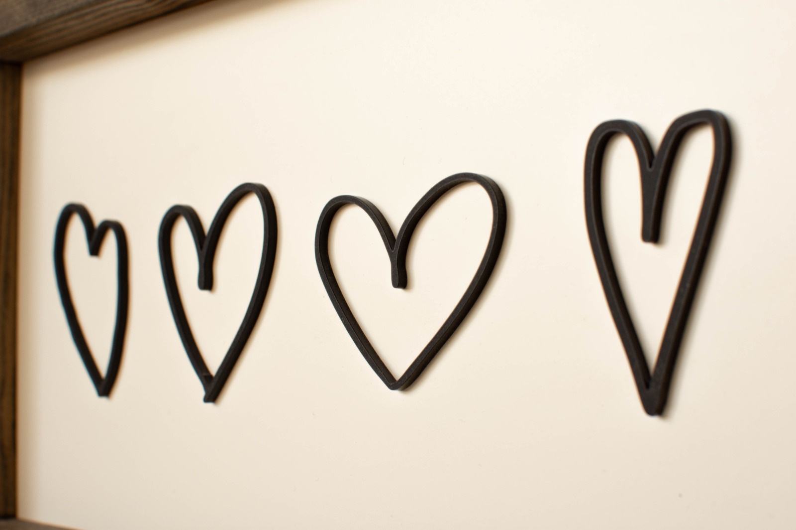 3D Holzschild - Handschrift deiner Familie in Form von selbst gezeichneten Herzen 2