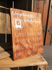 Holzschild Unplugged Wedding 7