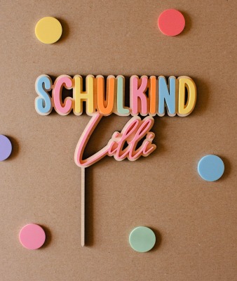 Cake Topper Schulkind - personalisierbar in der Lieblingsfarbe deines Erstklässlers