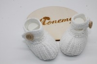 gestrickte Babyschuhe weiß mit Riemchen 8