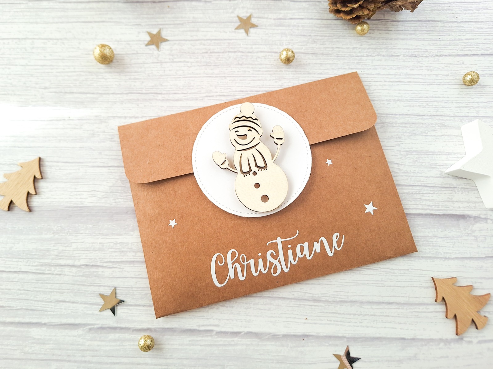 Weihnachtliche Gutscheinverpackung, personalisiert mit Wunschtext 2
