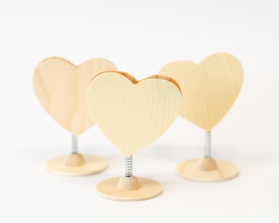 Postkartenhalter Holz - Herzform Tischdeko
