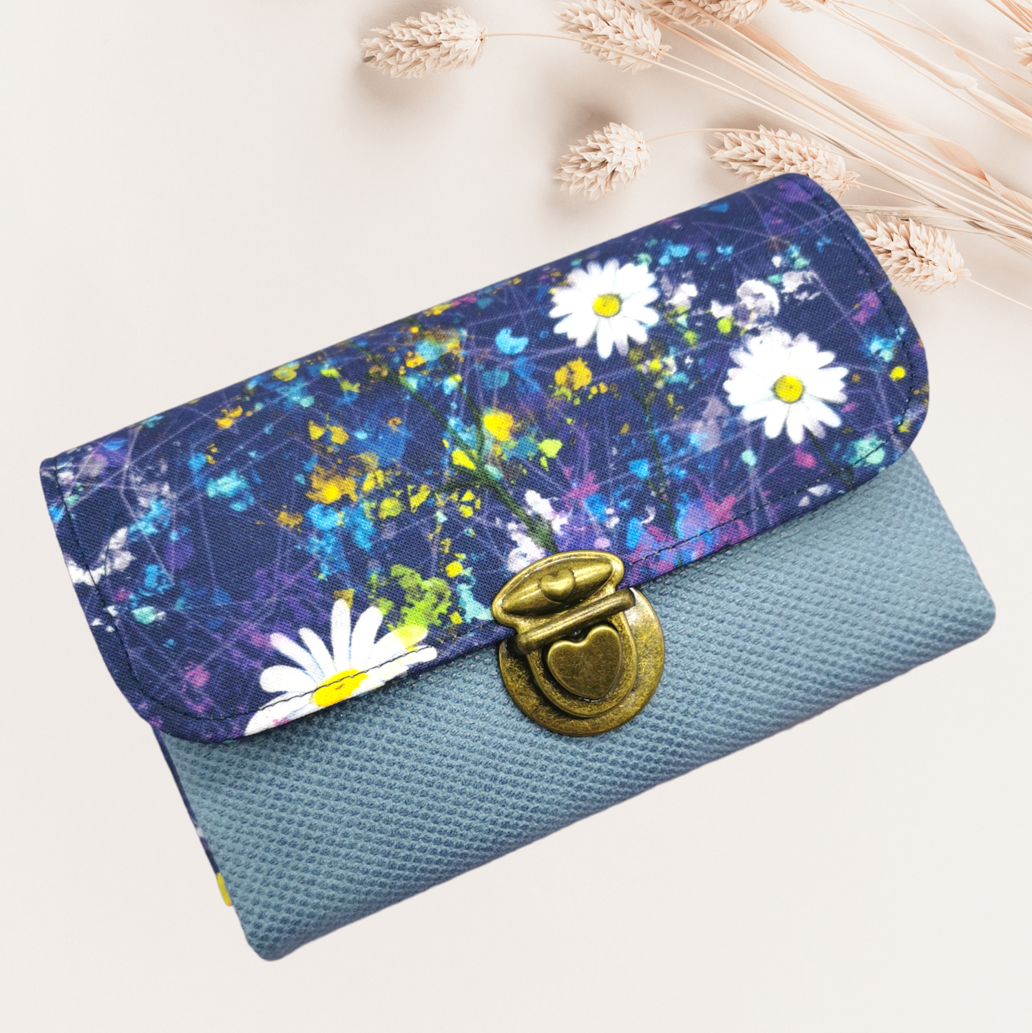 kleines Portemonnaie für Damen Blumen hellblau 3