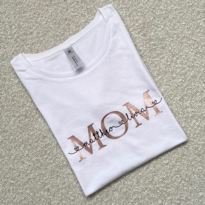 Mom T-shirt Namen - Tolles Mom Shirt bedruck bar mit deinen Namen in verschiedenen Farben