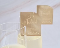 personalisierbare &amp; edle Glasmarkierer aus Spiegelacryl für Deine perfekte Hochzeitsfeier 9