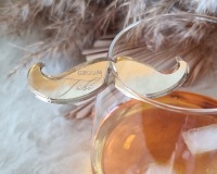 personalisierte Glasanhänger für Whiskeyglas | Rumglas aus Spiegelacryl 4