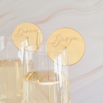 personalisierte Glasanhänger für Sektglas aus Spiegelacryl - in Silber, Gold, Rosé oder Bronze