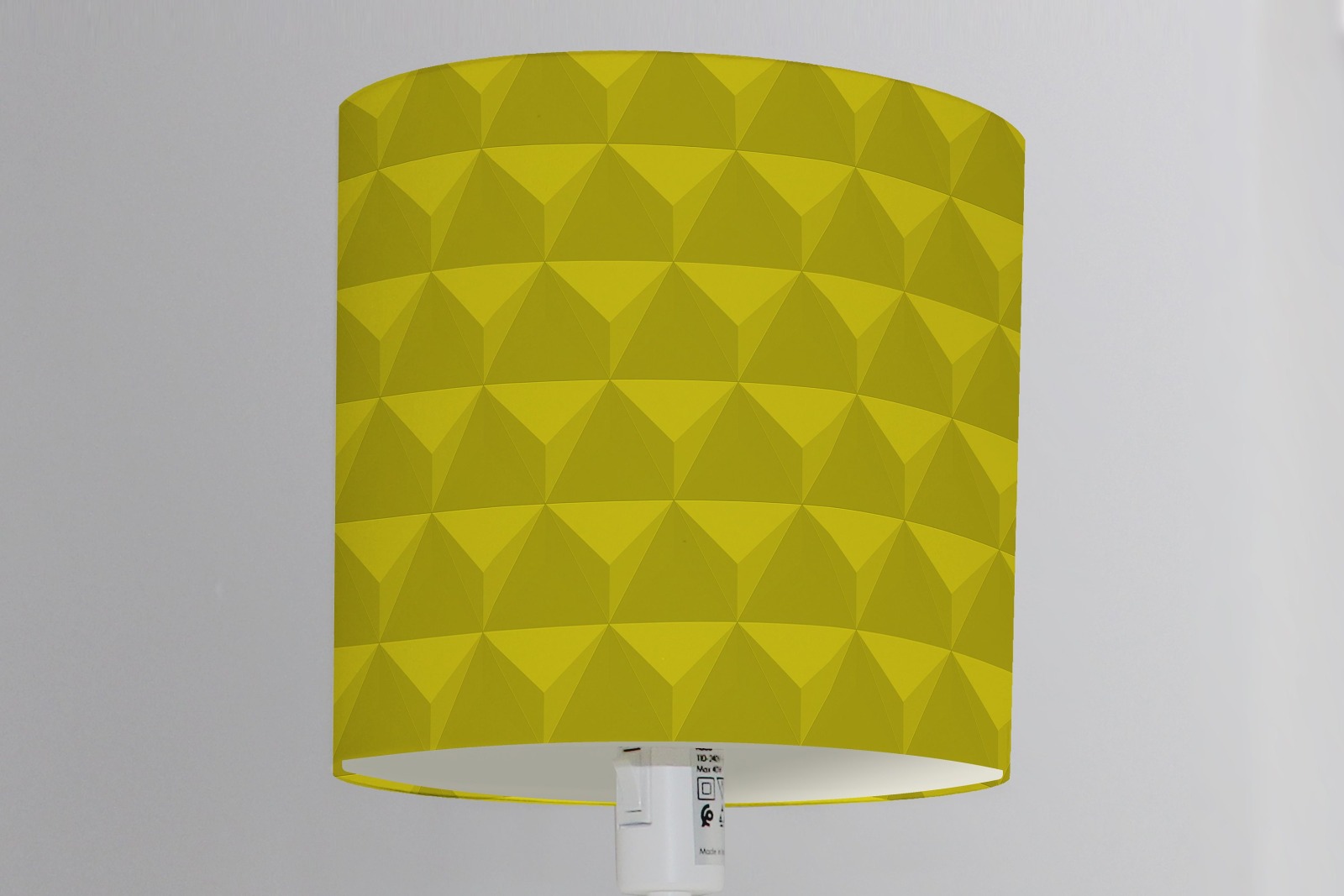 Lampenschirm Dreieck Muster grafisch gelb 3