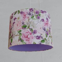 Lampenschirm Blumenmuster in lila floral und vintage