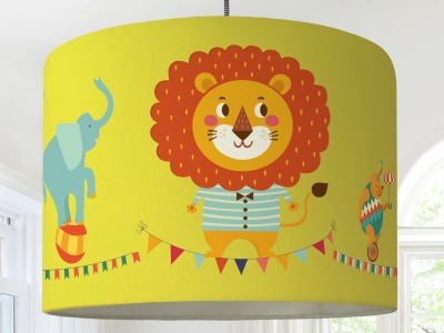 Lampenschirm Kinderzimmer Kinderlampe Löwe Bär Elefant Zirkus Akrobaten Seiltänzer gelb