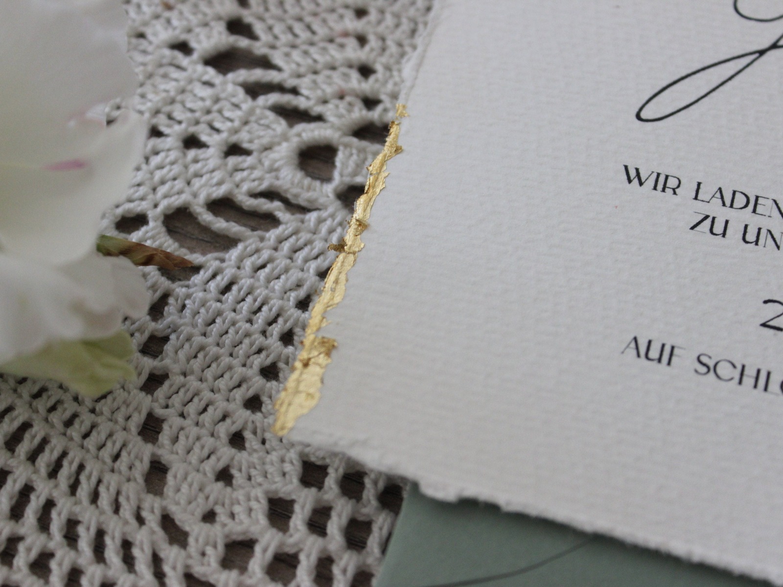 Hochzeitseinladungen Goldrand - zeitlos und minimalistisch 3