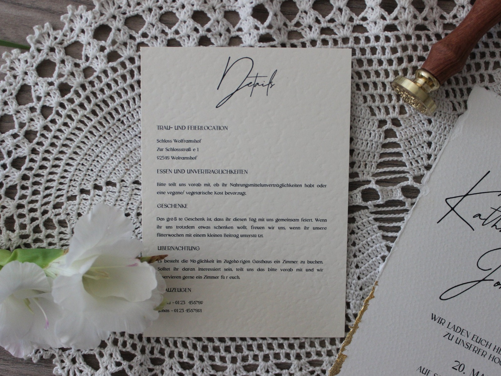 Hochzeitseinladungen Goldrand - zeitlos und minimalistisch 6