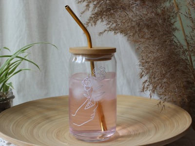 Trinkglas mit Deckel - Bohomotiv - Trinkglas Blumen-Hand